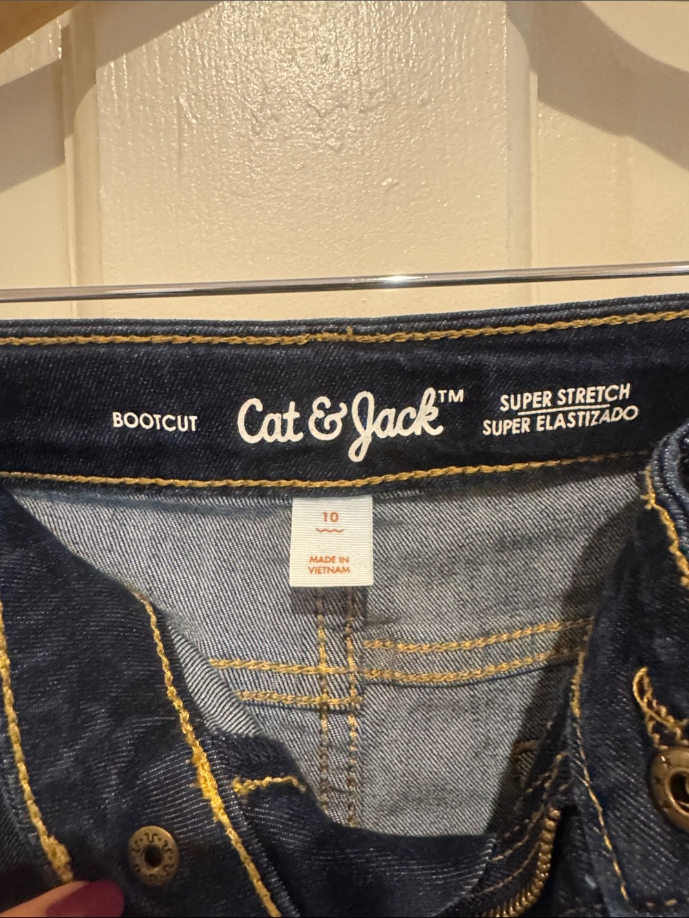 Girls Cat & Jack Dark Wash bootcut Jeans size 10 - Picture 3 of 5
